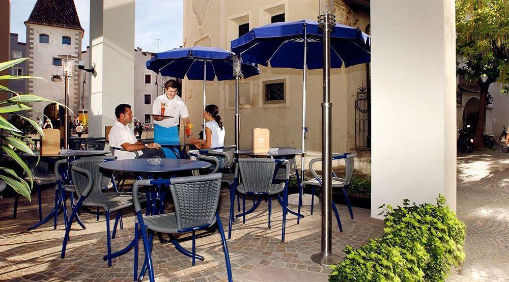 Hotel Krone - Eat, Drink, Stay Bresanona Exterior foto